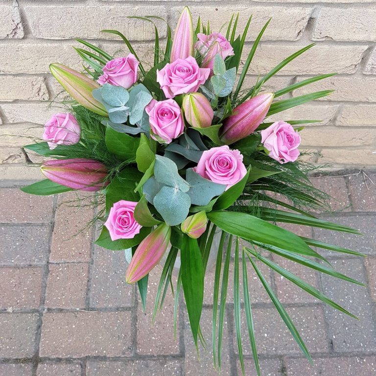 Rose & Lily Arrangement Gift Bag Luxury (Next Day)